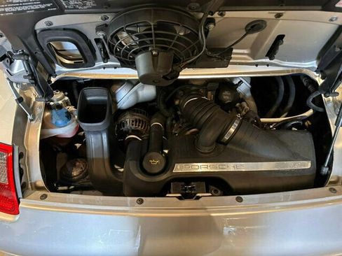 Used 2005 Porsche 911 Carrera S image 9