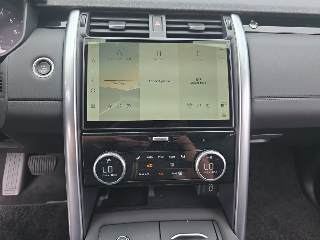 New 2026 Land Rover Discovery S AWD/4WD image 22