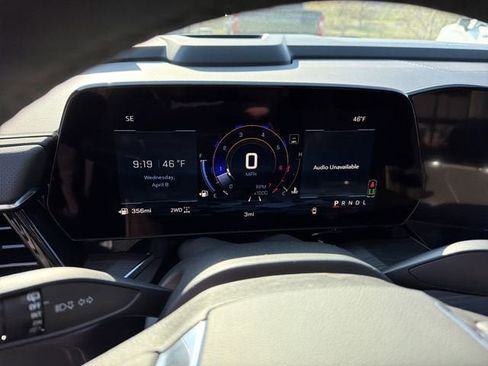 New 2026 Chevrolet Tahoe Premier w/ Sun And Tow Package AWD/4WD image 19