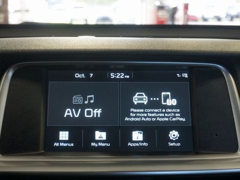 Used 2019 Kia Optima S image 13