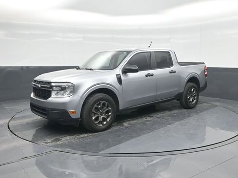 Used 2024 Ford Maverick XLT image 1