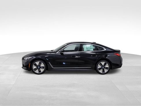 Used 2025 BMW i4 xDrive40i w/ Premium Package image 2
