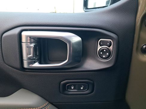 New 2026 Jeep Gladiator Mojave image 33