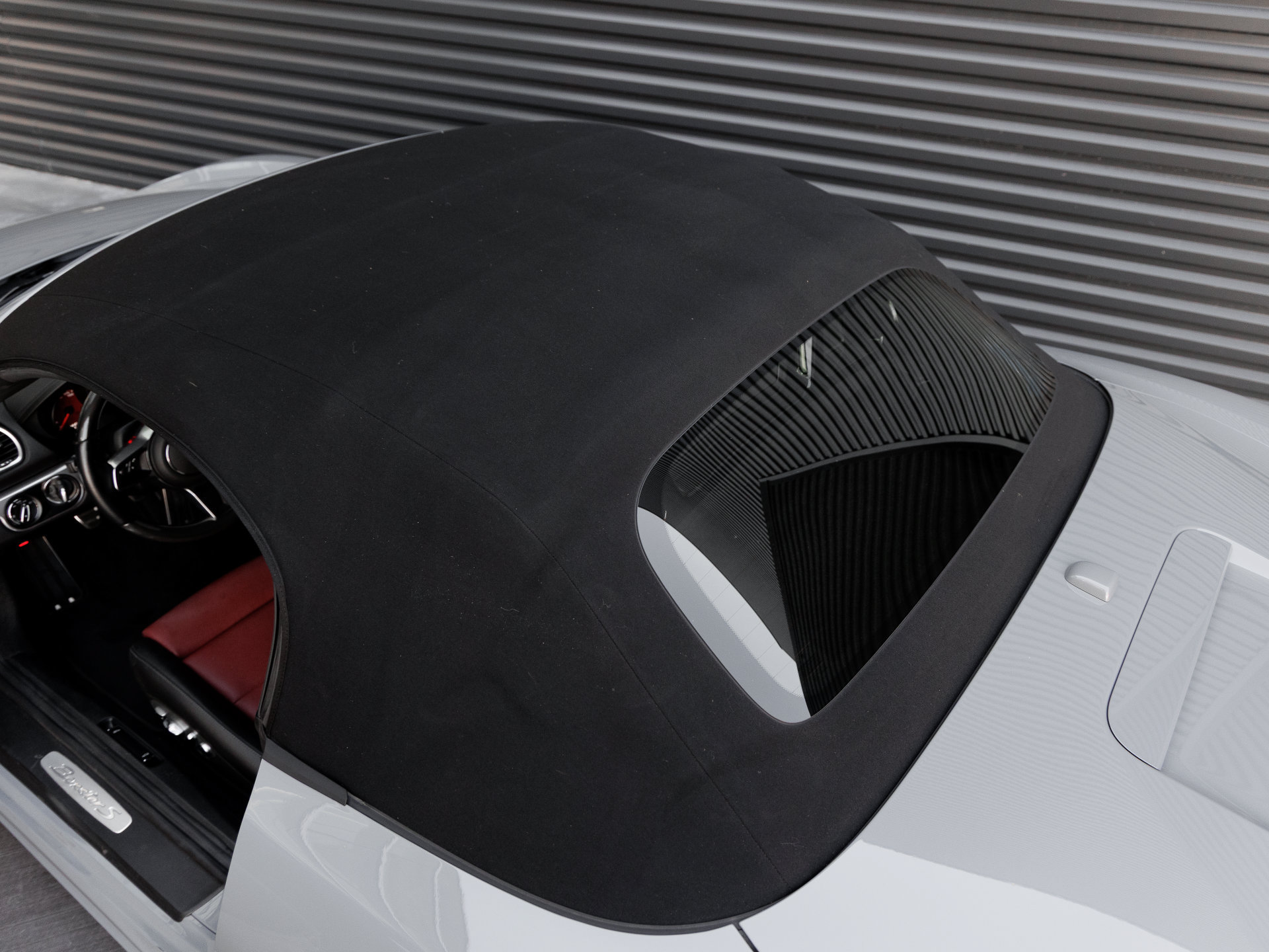 Certified 2025 Porsche 718 Boxster S RWD image 14