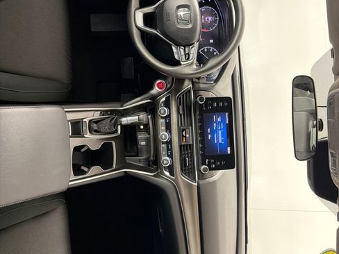 Used 2018 Honda Accord LX image 23