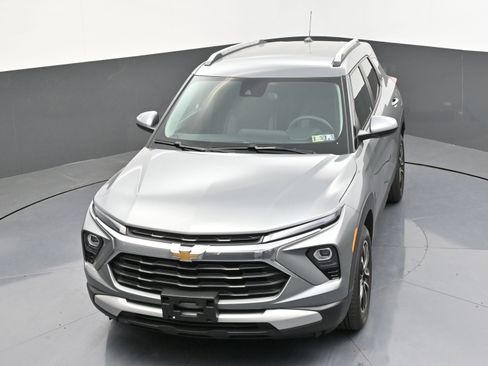 Used 2026 Chevrolet TrailBlazer LT w/ Driver Confidence Package FWD image 44