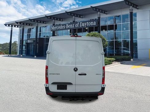 Used 2026 Mercedes-Benz Sprinter 2500 image 5