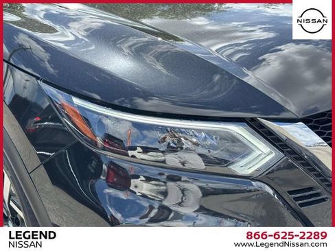 Used 2022 Nissan Rogue Sport SL w/ Premium Package AWD/4WD image 9