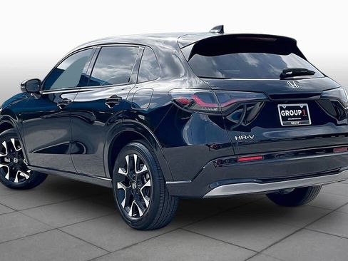 Used 2026 Honda HR-V EX-L image 11