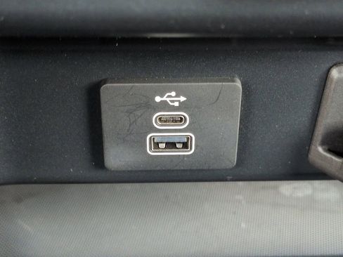 Used 2025 Ford F150 XLT w/ Equipment Group 301A Standard image 22