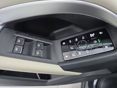 New 2025 Audi Q5 Premium Plus image 27