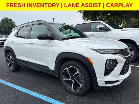 Used 2023 Chevrolet TrailBlazer RS w/ Convenience Package FWD image 1