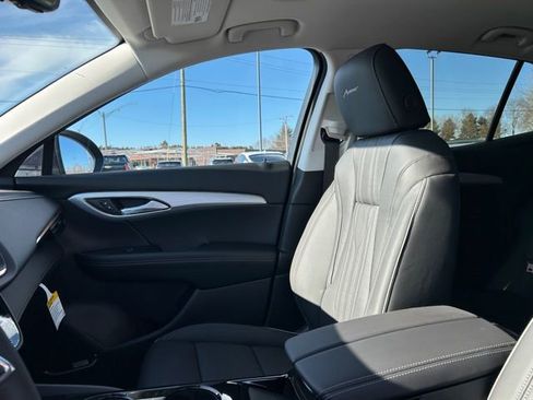 New 2026 Buick Envision Avenir AWD/4WD image 32