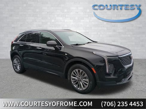 Used 2024 Cadillac XT4 Premium Luxury FWD image 1