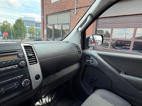 Used 2015 Nissan Frontier S RWD image 27