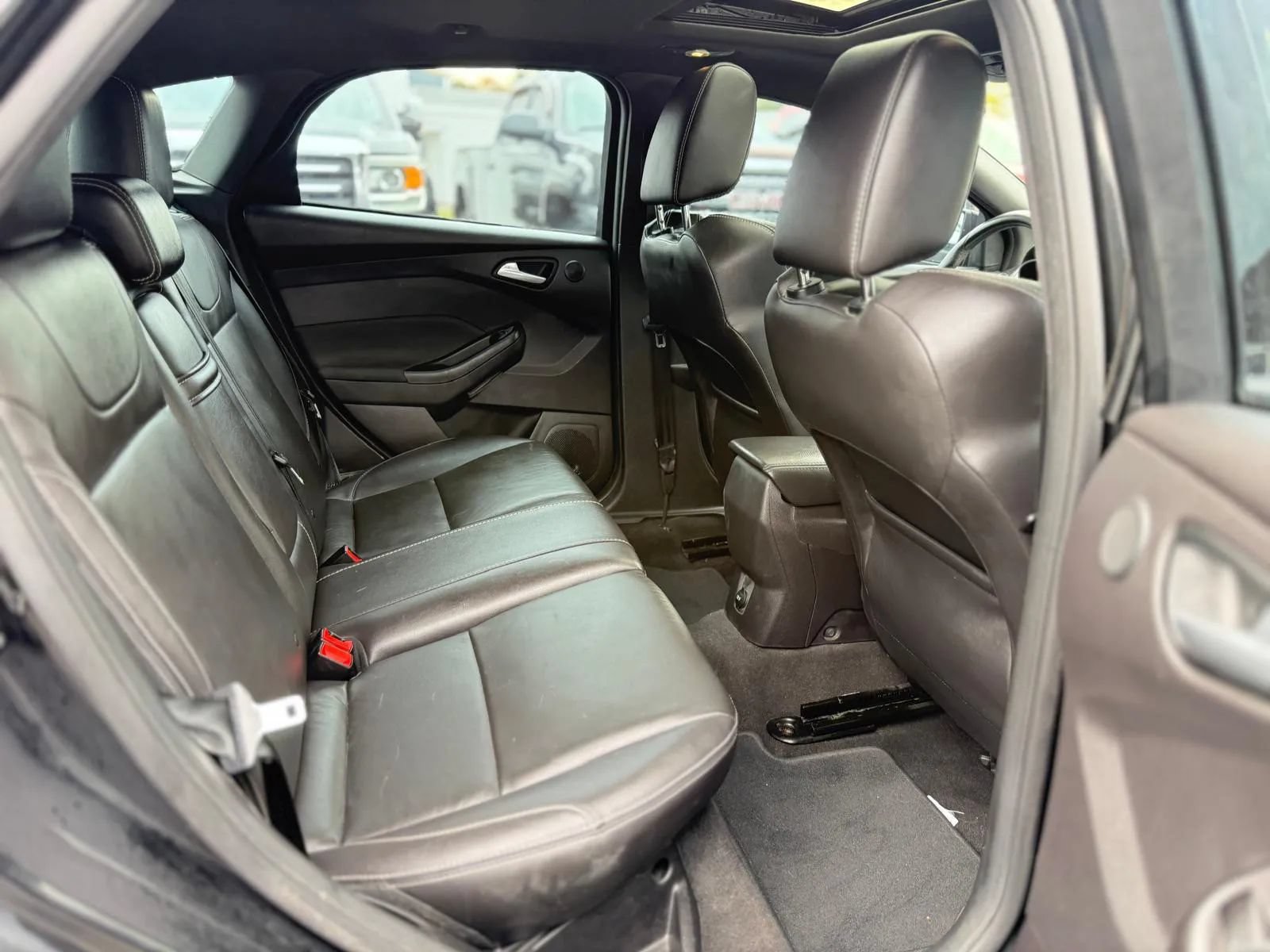 Used 2014 Ford Focus ST w/ Equipment Group 202A FWD image 28