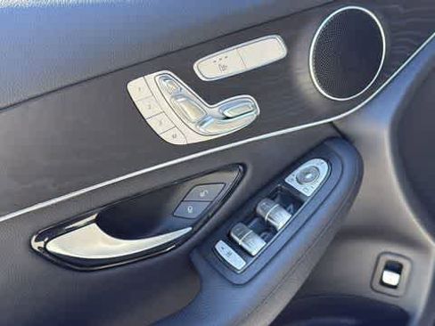 Used 2016 Mercedes-Benz GLC 300 4MATIC image 16