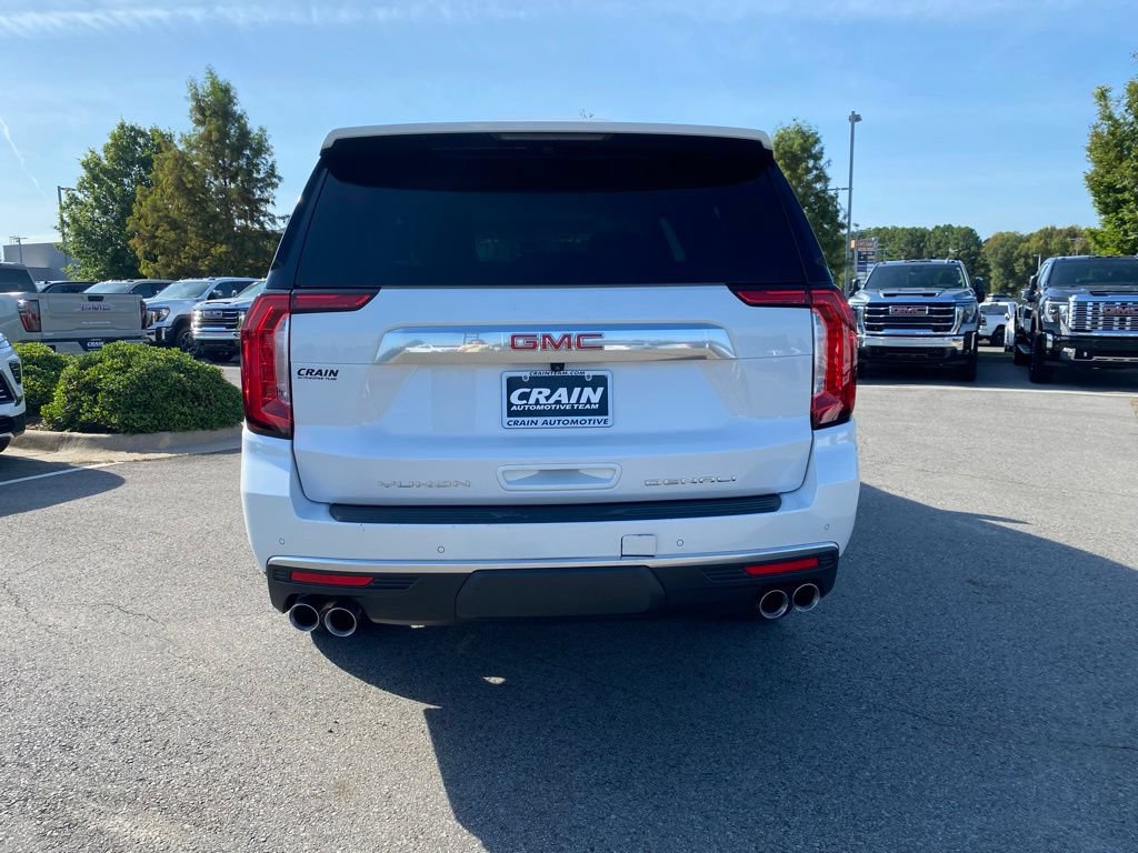 Used 2022 GMC Yukon XL Denali w/ Max Trailering Package AWD/4WD image 9