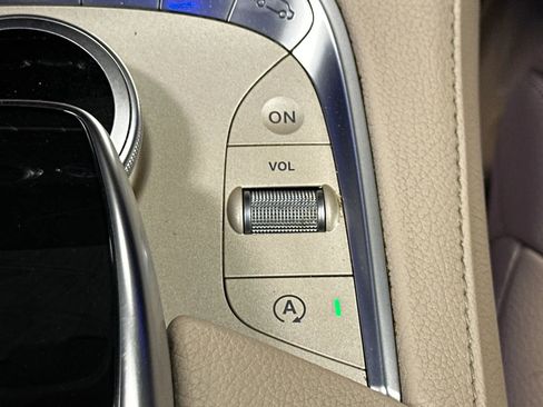 Used 2015 Mercedes-Benz S 550 4MATIC Sedan image 47