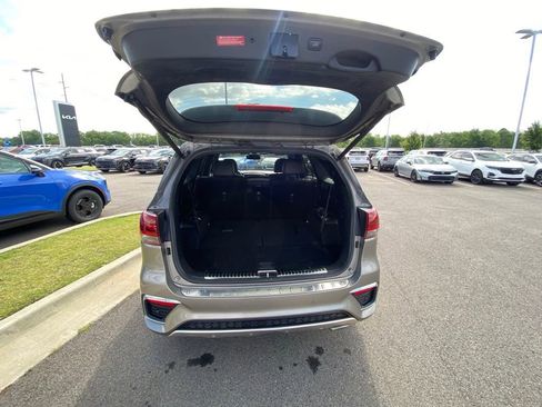 Used 2019 Kia Sorento SX FWD image 9