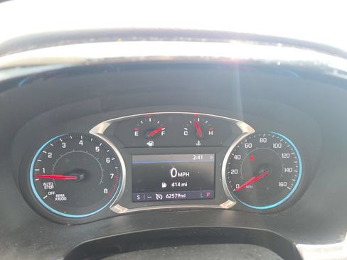 Used 2020 Chevrolet Traverse LT FWD image 14