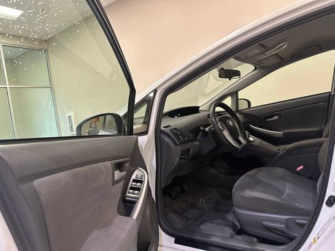 Used 2010 Toyota Prius Two image 20