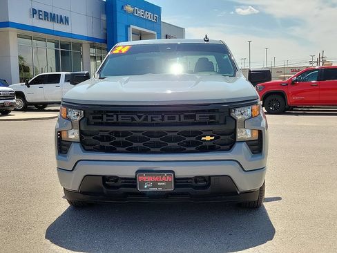 Used 2024 Chevrolet Silverado 1500 Custom RWD image 3