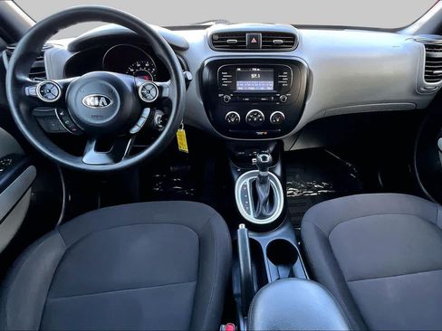 Used 2019 Kia Soul FWD image 15