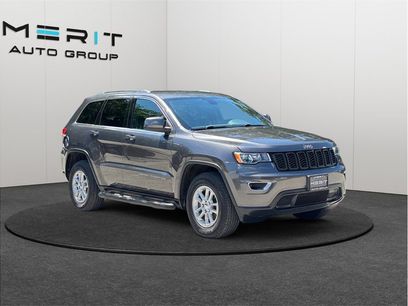 Used 2019 Jeep Grand Cherokee Laredo