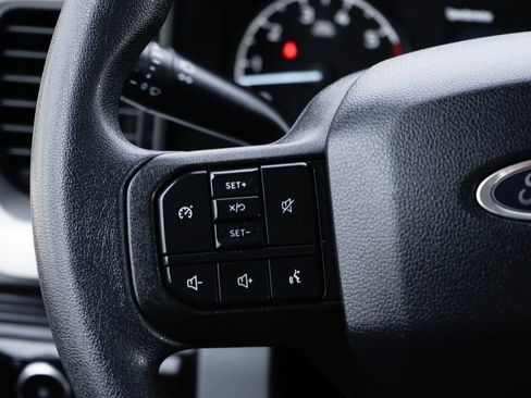 Used 2024 Ford F250 XL w/ XL Chrome Package image 25