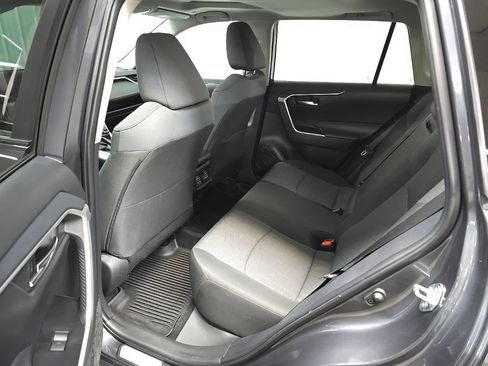 Used 2025 Toyota RAV4 XLE w/ Convenience Package AWD/4WD image 31