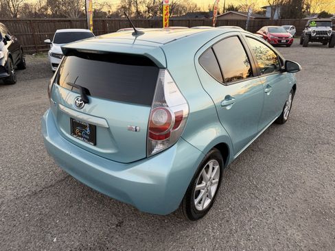 Used 2012 Toyota Prius C Four image 6