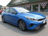Used 2022 Kia Forte GT-Line image 2