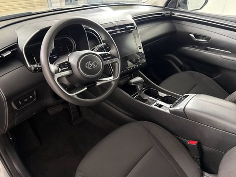 Certified 2024 Hyundai Tucson SEL FWD image 17