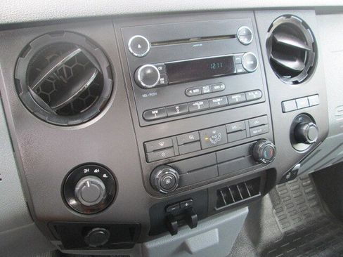 Used 2016 Ford F350 XL w/ Power Equipment Group image 17