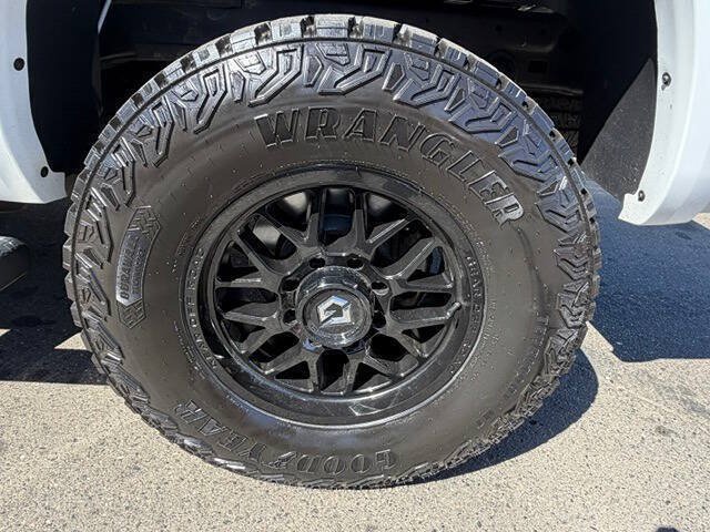 Used 2015 RAM 2500 Limited AWD/4WD image 51
