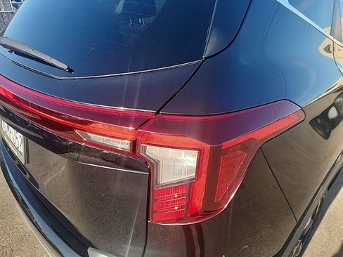 Certified 2024 Kia Seltos EX FWD image 14