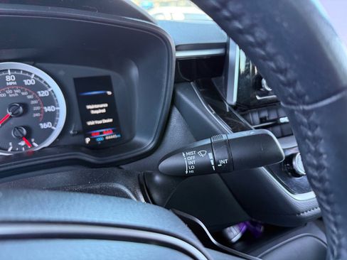 Used 2021 Toyota Corolla SE w/ Carpet Mat Package (TMS) FWD image 20
