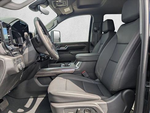 New 2025 Chevrolet Silverado 2500 LTZ w/ Z71 Chrome Sport Edition image 4