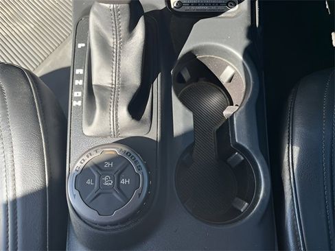 Used 2022 Ford Bronco 4-Door image 30