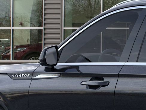 New 2026 Lincoln Aviator AWD image 20