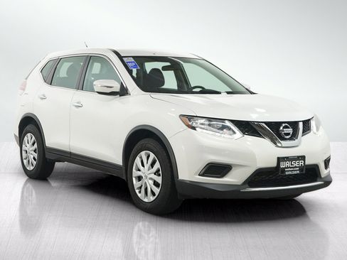 Used 2014 Nissan Rogue S FWD image 7