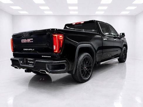 Used 2023 GMC Sierra 1500 Denali w/ Denali Reserve Package AWD/4WD image 9