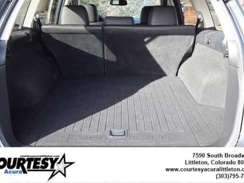 Used 2011 Subaru Outback 3.6R Limited image 28