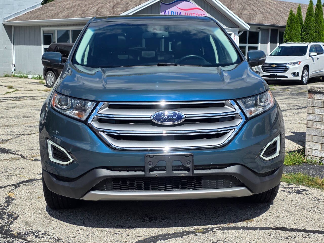 Used 2016 Ford Edge Titanium w/ Equipment Group 301A AWD/4WD image 2