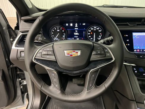 New 2026 Cadillac XT5 Premium Luxury image 19