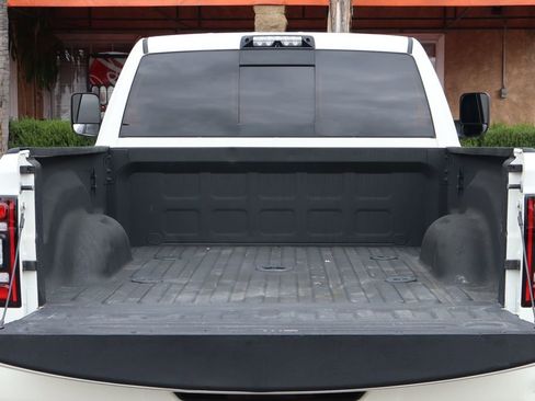 Used 2021 RAM 2500 Laramie w/ Night Edition AWD/4WD image 7