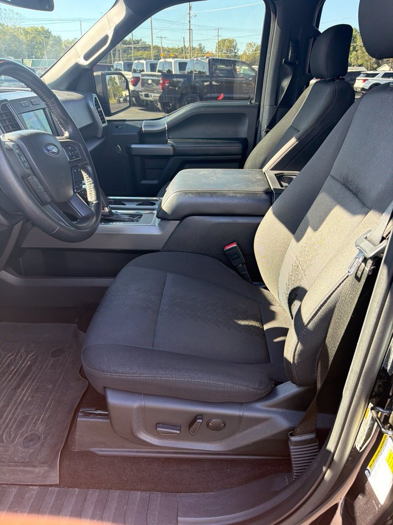 Used 2020 Ford F150 XLT w/ Equipment Group 302A Luxury AWD/4WD image 9