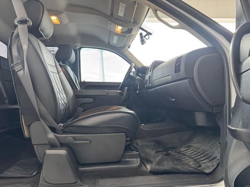 Used 2012 Chevrolet Silverado 2500 LT w/ Interior Plus Package image 28