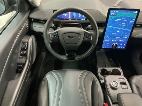 Used 2023 Ford Mustang Mach-E Premium image 11